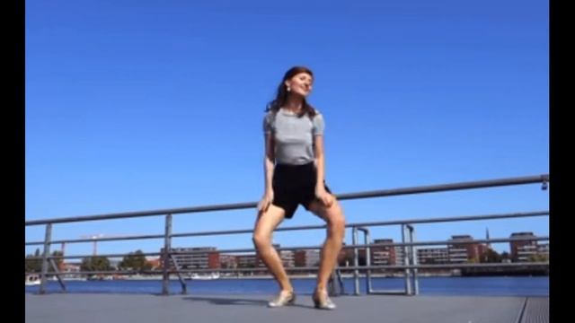 Джаз - танец  /  Jazz Dance.