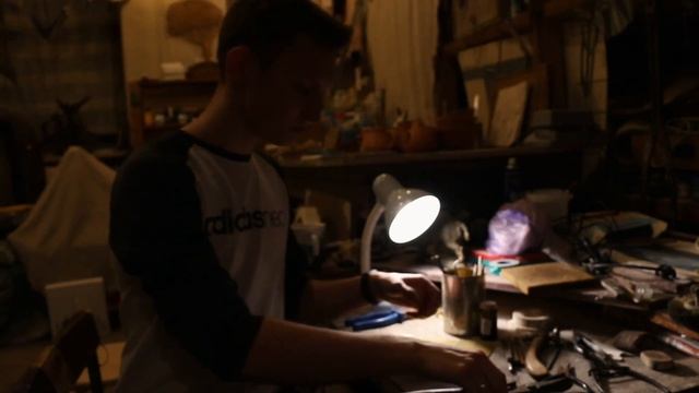 ? ВЕШАЛКА ДЛЯ ОДЕЖДЫ из сучков смотреть онлайн