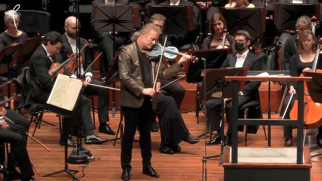 Pavel Sporcl_ Bach - Gavotte Partita E maj.