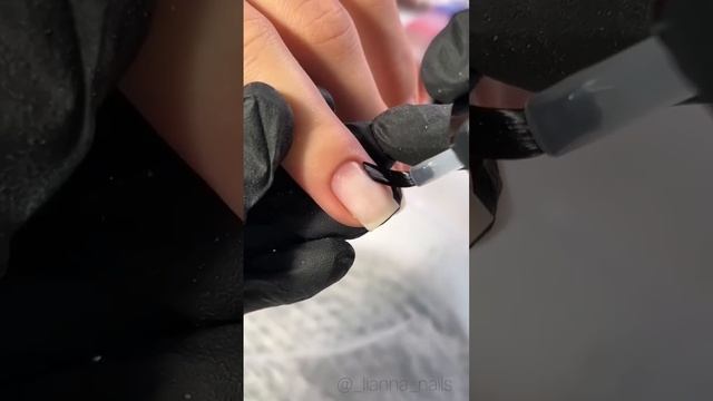 Такого поворота я точно не ожидала ? #shorts #маникюр #покрытиегельлаком #nails