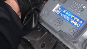 Замена аккумулятора Mercedes w211 рестайлинг