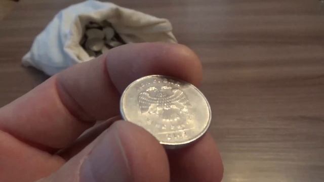 Интересные монеты из обращения №3. Банковский мешок монет по 2 рубля. смотреть онлайн