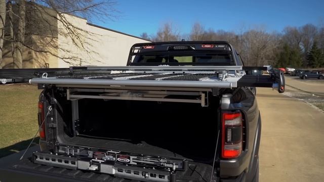 Тюнинг Ram TRX, новые аксессуары: усиленные тормоза, свет Rigid и платформа для снегоходов смотреть онлайн