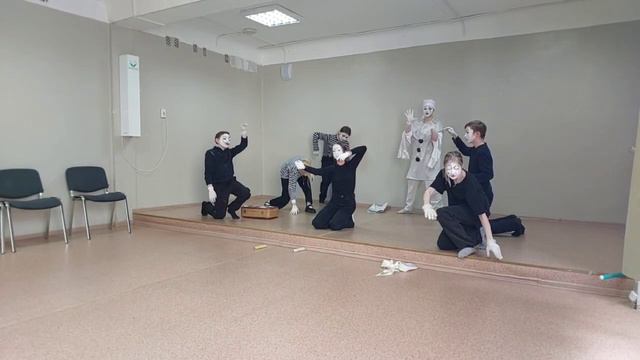 Пластический этюд.mp4 смотреть онлайн