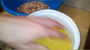 Мягкий корм для певчих птиц часть 1.