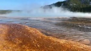 Yellowstone  National Park - Самый большой в мире кратер вулкана