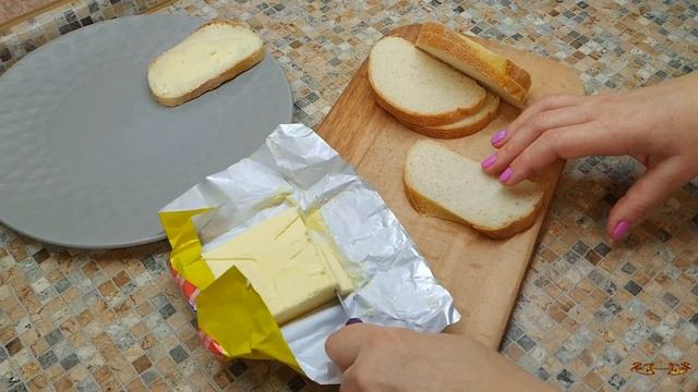 Завтрак за 5 минут. Горячие бутерброды с яблоками или как приготовить ленивые пирожки