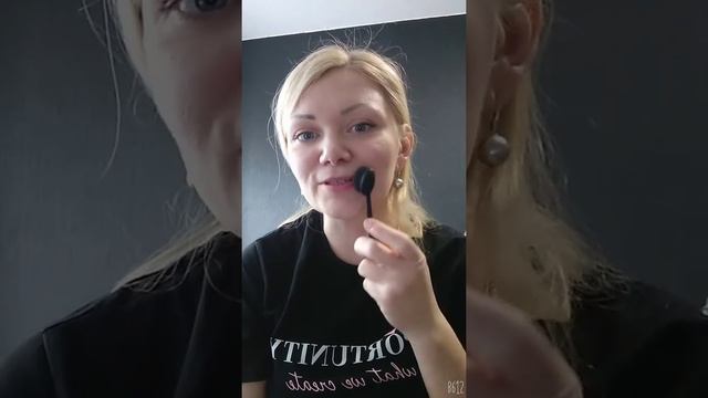 Новый 3D тональный крем смотреть онлайн