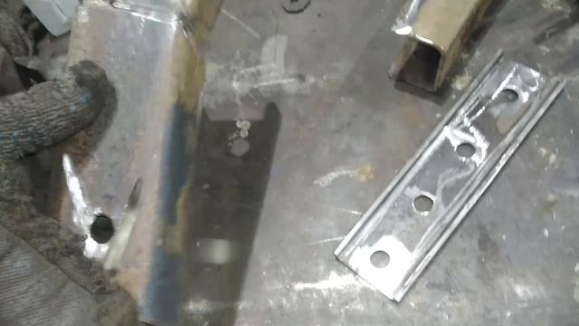 Мерседес Актрос 2641. Часть 13. Перед покраской. смотреть онлайн