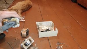 Стабилизатор напряжения из СССР. Что ценного в нем? Добываю цветной металл.