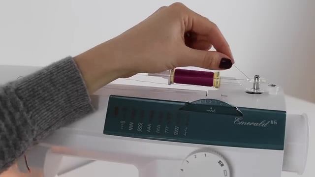 Beginners Sewing Course - Day 1 - The Basics смотреть онлайн