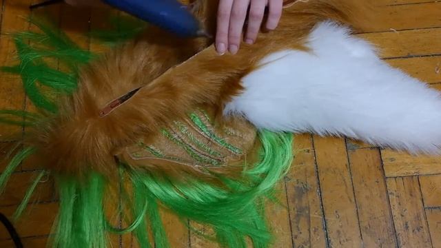 Как мы пришиваем и обрабатываем молнию на меху ✂ Irruan смотреть онлайн