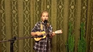 "С тучки на тучку" Поёт Таня Антонова 11 лет.