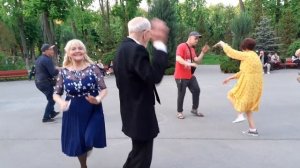 Доктор Албан!?/Супер танцы в парке Горького Харьков май 2021