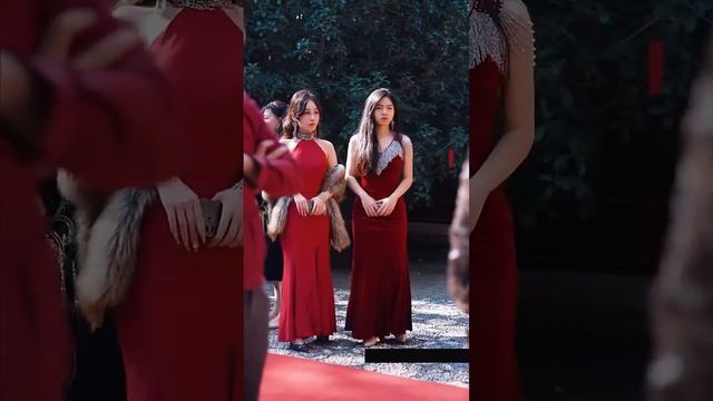 我的父母不愛我，我出門打工遭人調戲被路邊大叔出手相救，沒想到一不小心和大叔睡了還懷了寶寶，大叔帶我看病爲我下厨，大叔，謝謝你對我的愛...?全集#甜宠 #霸道总裁#虐恋 #都市 смотреть онлайн