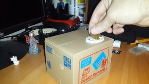 Aliexpress. Копилка «Кот-Воришка»