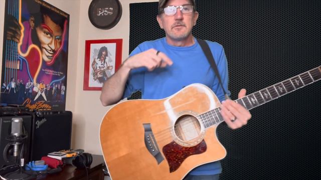 Can you plug an acoustic guitar into an Electric Guitar Amp? Taylor Acoustic vs Fender LT25 Amp смотреть онлайн