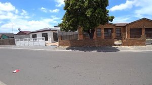 КАК ЖИВУТ БОГАТЫЕ И БЕДНЫЕ В ЮАР! ЮЖНАЯ ТОЧКА КОНТИНЕНТА!