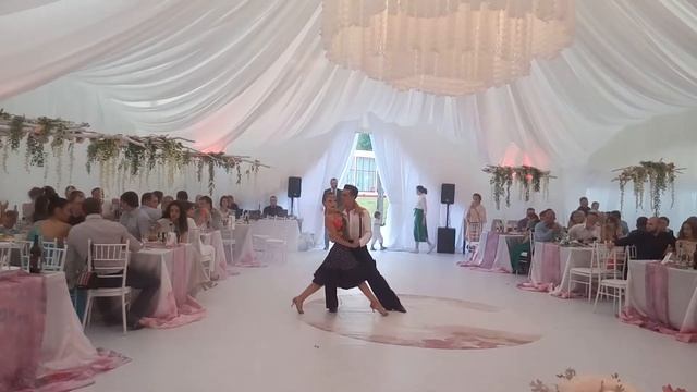 Аргентинское танго. Демид Золотухин и Евгения Конева смотреть онлайн