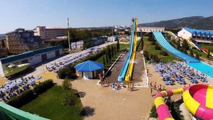 Обзор лучшего аквапарка России в Геленджике.