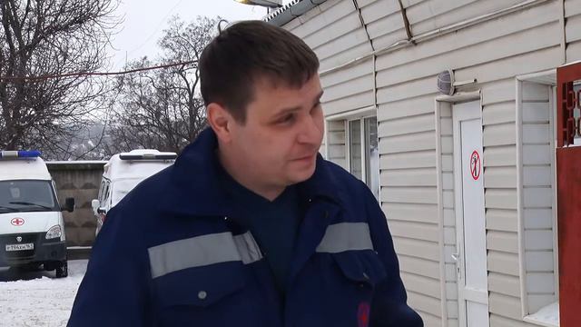 На базе скорой помощи отсыпали двор 18 01 2018 смотреть онлайн