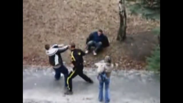 Заступился за девушку смотреть онлайн