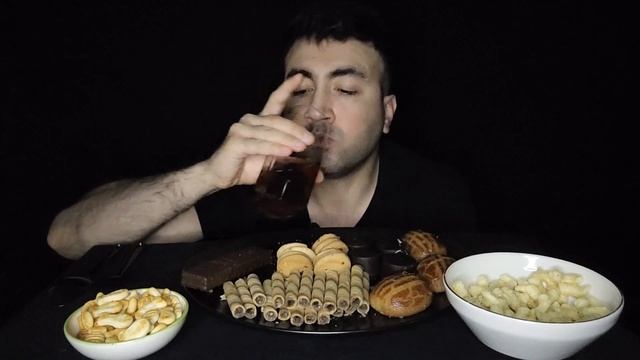 ASMR MUKBANG  COOKIES CHIPS CRACKERS CHOCOLATE WAFERS ASMR  ASMR EATING NO TALKING  EATING SOUND