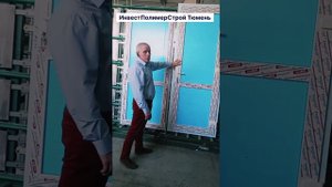 Отличие входной пластиковой двери от средней пластиковой двери