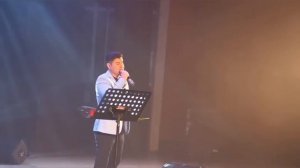 Руслан Кирамутдинов спел очень трогательную песню от души!