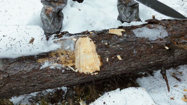 CRKT Halfchance Parang vs Ontario Knife Kukri. Тест в лесу. смотреть онлайн