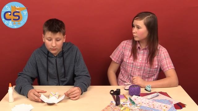 Подарок маме. Как сделать открытку-сюрприз (коробочка-открытка) - Cool School смотреть онлайн