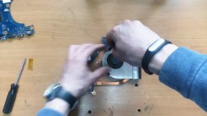 Чистка системы охлаждения ноутбука Samsung R720