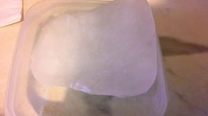 Эксперимент:Что будет если насыпать соль на лед