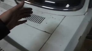 Сравниваю панели трапеции дворников от разных Волг.  Подойдут или нет на Волгу жабры дворников.