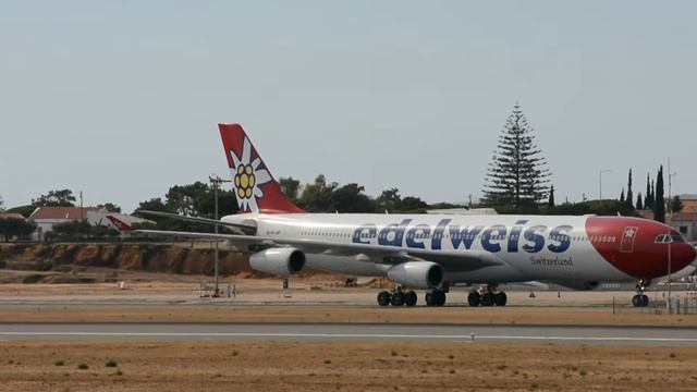Rare Airbus A340-300 Edelweiss Landing At Faro Airport 17/7/2021 смотреть онлайн