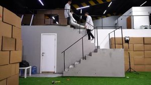 СМОЖЕТ ЛИ ДВИГАТЬСЯ ЧЕЛОВЕК В ГИПСЕ?