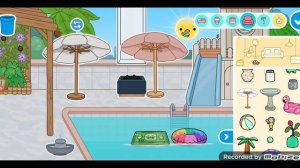 построила аквапарк в тока бока