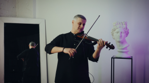 Artem Reutov - Luna Tu (Alessandro Safina)