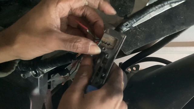 🦇 2003-2006 CBR600RR Cheap NGK Spark Plug Alternative + Yellow Ground Box Fix + Update смотреть онлайн