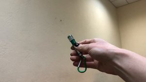 Лазерная указка для кошек с брелком CAPSBOARD CAT