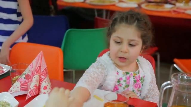 Нам сегодня ГОДИК!!!! смотреть онлайн