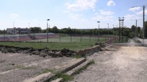 На территории ЗАТО Светлый проходят различные работы по благоустройству и ремонту.