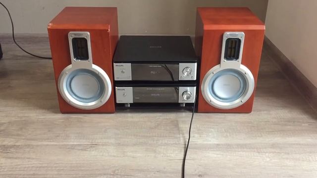 Тест музыкального центра PHILIPS MCD708/58 смотреть онлайн