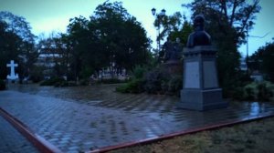 Прогулки по Керчи. Центр города. Пасмурно и дождливо