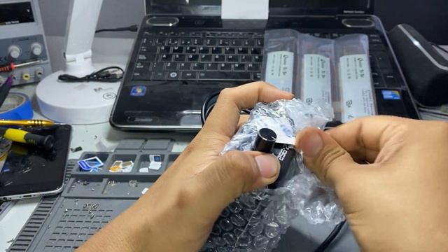 Unboxing Quicko T12-952 смотреть онлайн