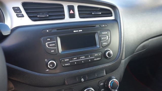 KIA Cee'd '2014 смотреть онлайн