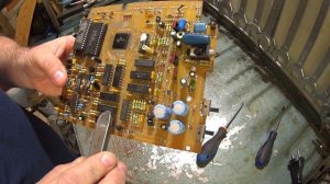 Сколько золота | телефон Phone Master Route | конденсаторы км | содержание драгметаллов