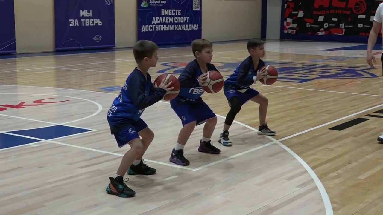 Стойки. Баскетбольная стойка смотреть онлайн