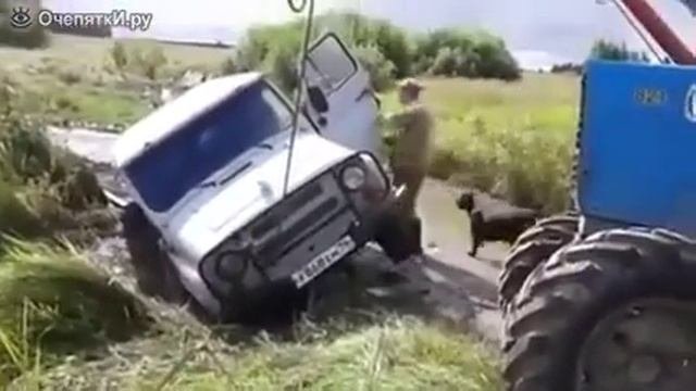 Бухой тракторист