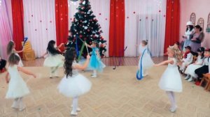 Танец фей (старш.группа)